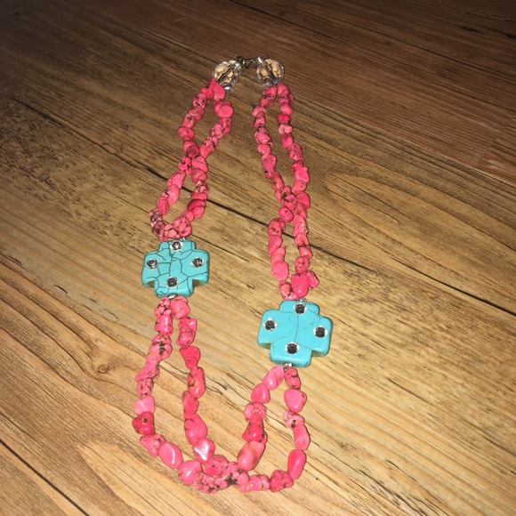 Beautiful pink faux turquoise necklace - Picture 1 of 5